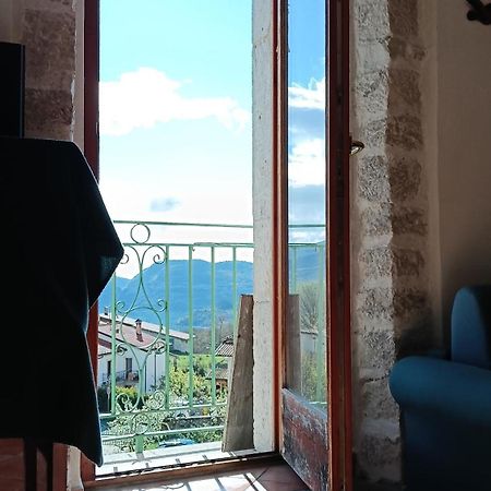Casa Con Vista Lago, Civitella Alfedena Εξωτερικό φωτογραφία