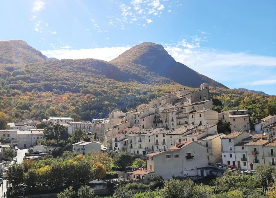 Casa Con Vista Lago, Civitella Alfedena Εξωτερικό φωτογραφία